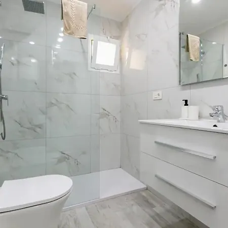 Luxury Flat, Few Minutes From Fanabe Beach! *