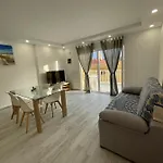 Luxury Flat, Few Minutes From Fanabe Beach! Apartament