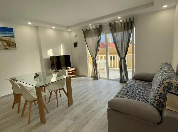 Luxury Flat, Few Minutes From Fanabe Beach! Apartment