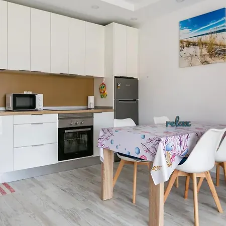 Lägenhet Luxury Flat, Few Minutes From Fanabe Beach!