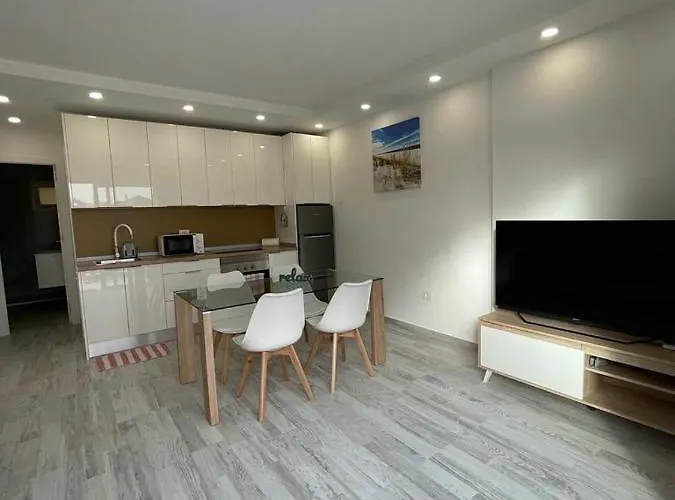 Luxury Flat, Few Minutes From Fanabe Beach! Apartament Costa Adeje (Tenerife)