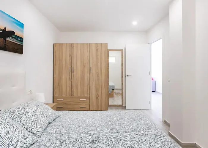 Luxury Flat, Few Minutes From Fanabe Beach!